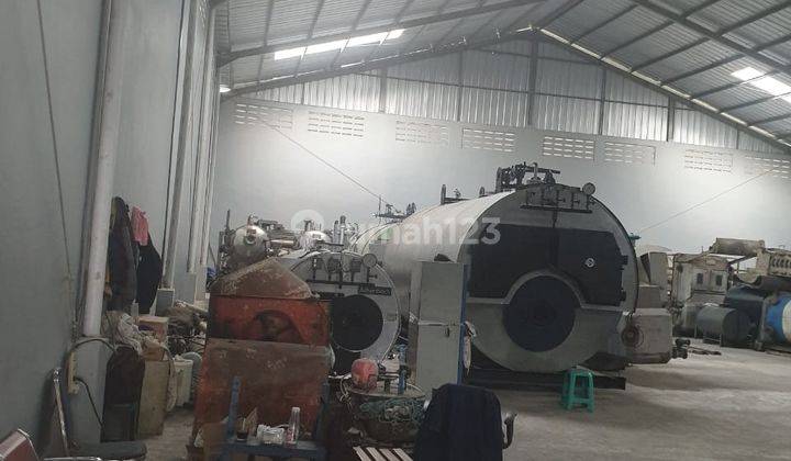 Gudang di Gudang di Cipatik - Cihampelas 1300 m SHM Bagus 7
