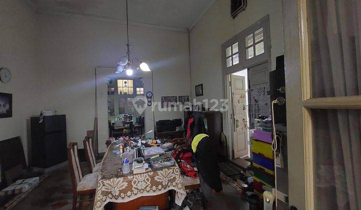 Rumah di Mainroad Cihampelas SHM Timur Butuh Renovasi 2