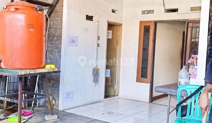 Kost & Gudang di Taman holis indah 1, 2 Lantai SHM Bagus Barat Daya 1