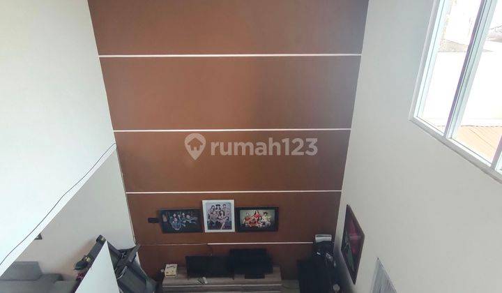 Rumah di Komplek Ancol Timur 2 Lantai SHM Selatan 1