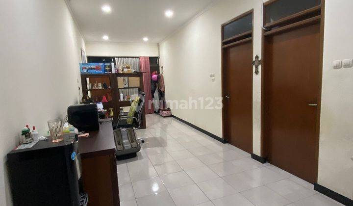 Rumah Bagus di Taman holis indah 1, 2 Lantai SHM Selatan 2