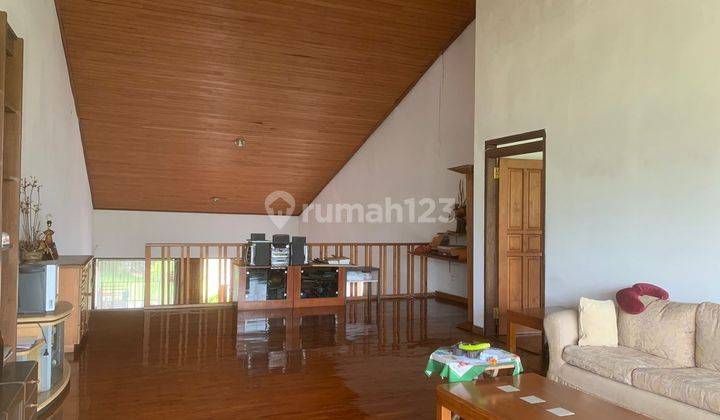 Rumah Bagus di Dago Pakar 5 Lantai SHM 2