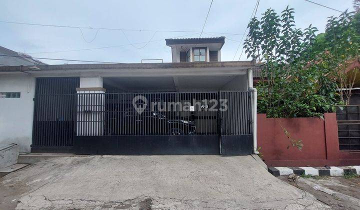 Rumah Bagus di Mainroad Kopo Permai 2 2 Lantai SHM Barat 1