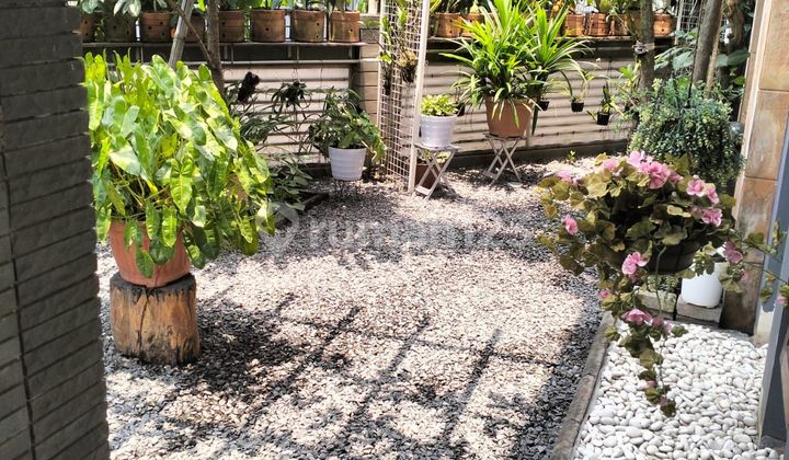 Rumah Bagus 2 Lantai Di Sayap Turangga Shm Selatan 2