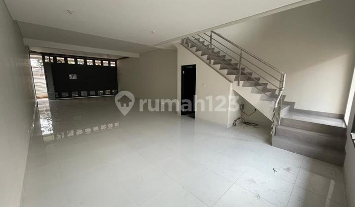 Ruko Bagus Di Cibaduyut Sayap Kopo Area Komersil Cocok Untuk Usaha / Kantor, Shm Selatan