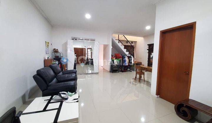 Rumah Bagus 2 Lantai Di Antapani Shm 1