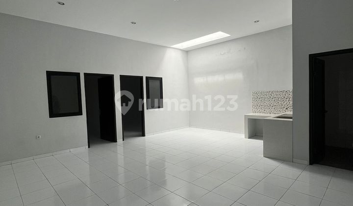 Rumah Bagus Di Taman Kopo Indah 2 Shm Utara