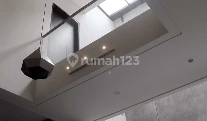 Jual Rumah Industrial di Komplek Setra Dago Antapani SHM