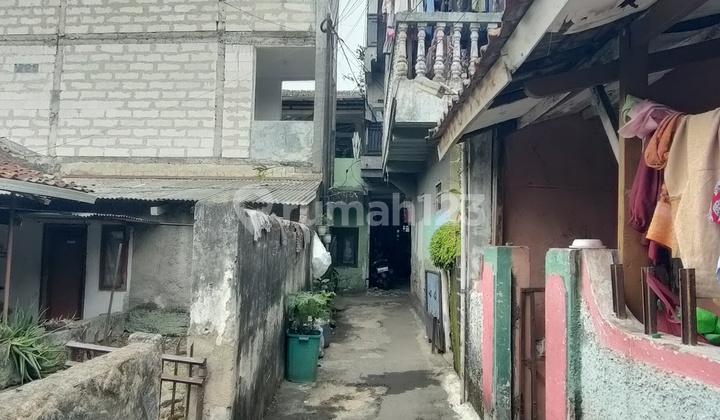 Rumah Hitung Tanah Cocok untuk Kost di Cikutra Gg Motor 2