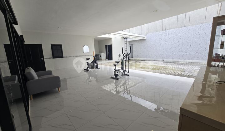 American Modern House in North Bandung - Gegerkalong Permai, Freehold Title 2