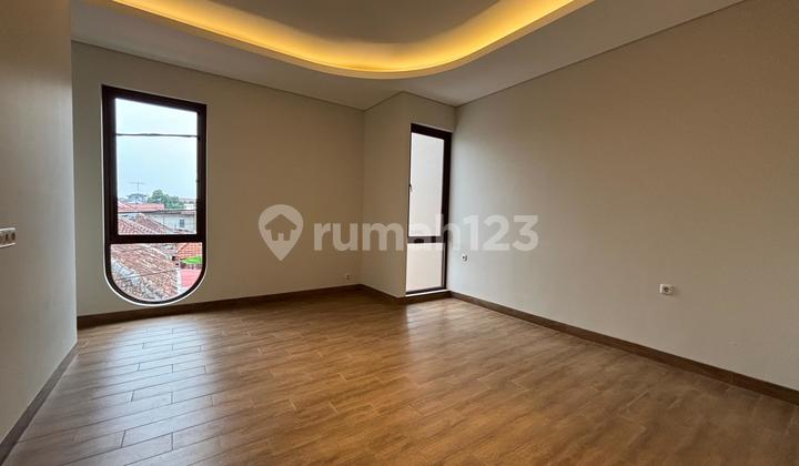 Rumah Baru 2 Lantai Sayap Pajajaran, Shm, Dekat Bandara Dan Mall