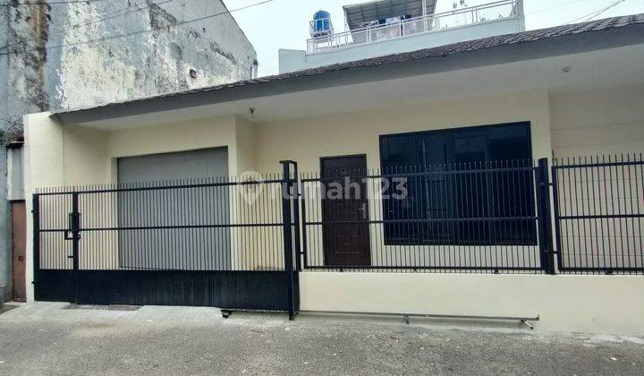 Rumah Bagus 1 Lantai Di Jl. Karasak Kota Bandung, Jawa Barat, Indonesia, 40243, Moch Toha 1