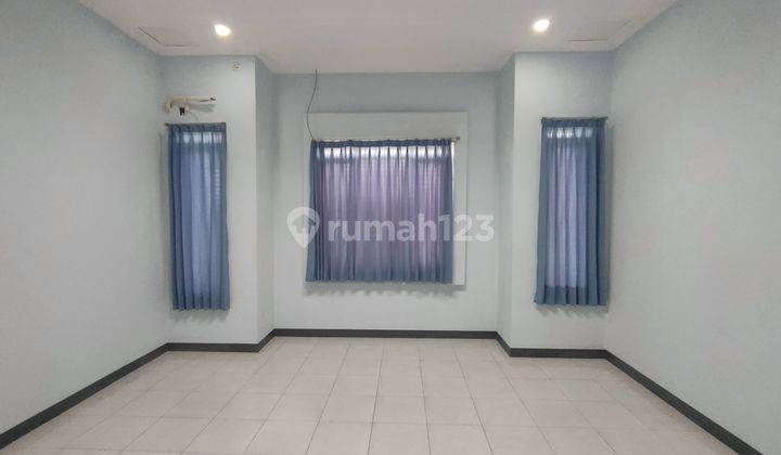 Ruko Include Lift Di Jl. Taman Kopo Indah 3, Mekar Rahayu, Kec. Margaasih, Kabupaten Bandung, Jawa Barat, Semi Furnished Shm 2 Lantai 2