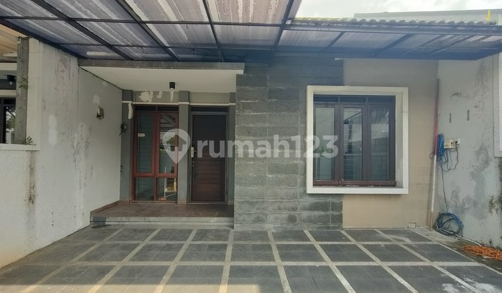 Rumah di Komplek Muara,3+1 KT Utara SHM Rumah di Komplek Muara,3+1 KT Utara SHM