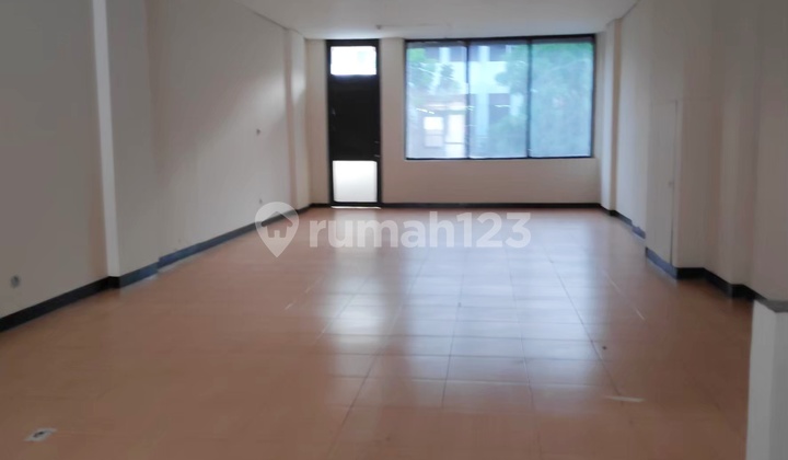 Ruko 4 Lantai Dewi Sartika, Bandung