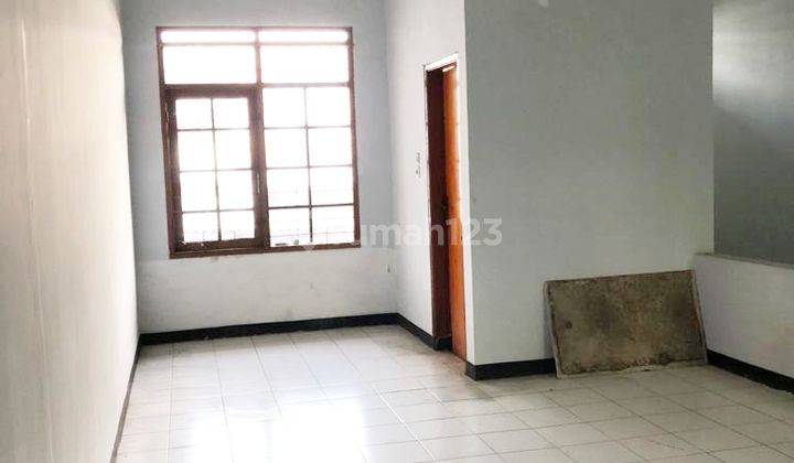 Ruko di Taman Kopo Indah 2 5