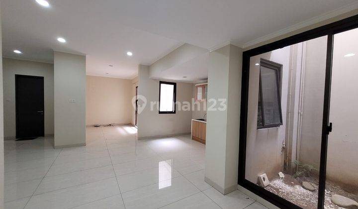 Rumah Bagus Setrasari + View Bandung 2