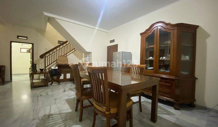 Rumah Bagus Semi Furnished Sayap Turangga, Bandung 2