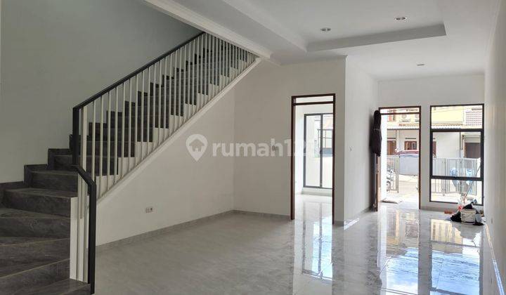 Rumah 2 Lantai Bagus Baru Mekar Wangi, Bandung 1