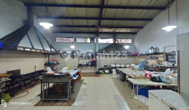 House or Business Space for Indonesian Migrant Workers 1 Suitable for Business House or Business Space for Indonesian Migrant Workers 1 Suitable for Business