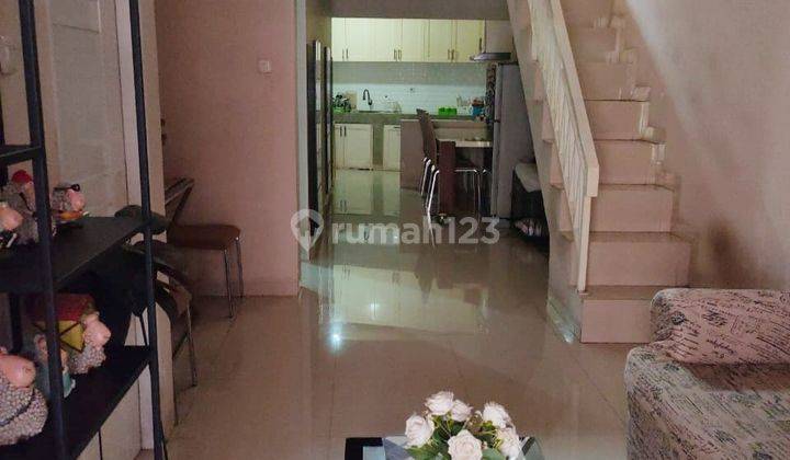 Rumah 2 Lantai Bagus Semi Furnished Minimalis Inhoftank Bandung 1