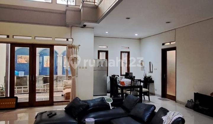 Nice House in Taman Kopo Indah 3, Bandung