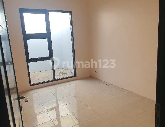 Rumah Bagus di Taman Kopo Indah 3, Bandung 2