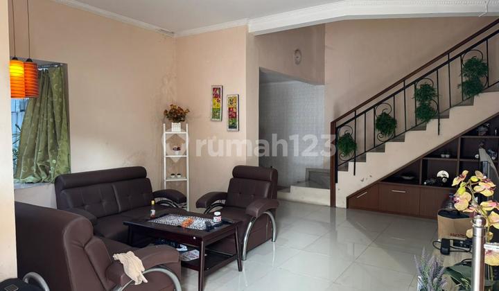 Turun Harga! Rumah 2 Lantai Siap Huni Furnished Tubagus Ismail