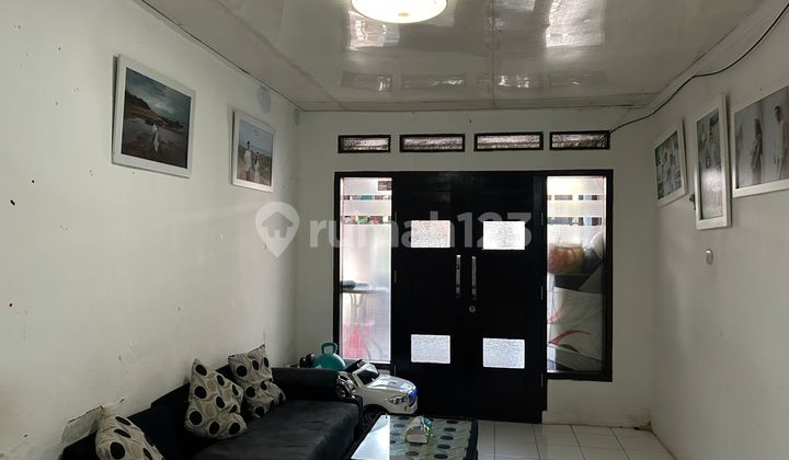 Rumah Komplek Riung Bandung