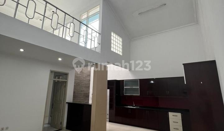 Rumah 2 Lantai Taman Holis Indah Cluster Favorit Siap Huni Bebas Banjir 1