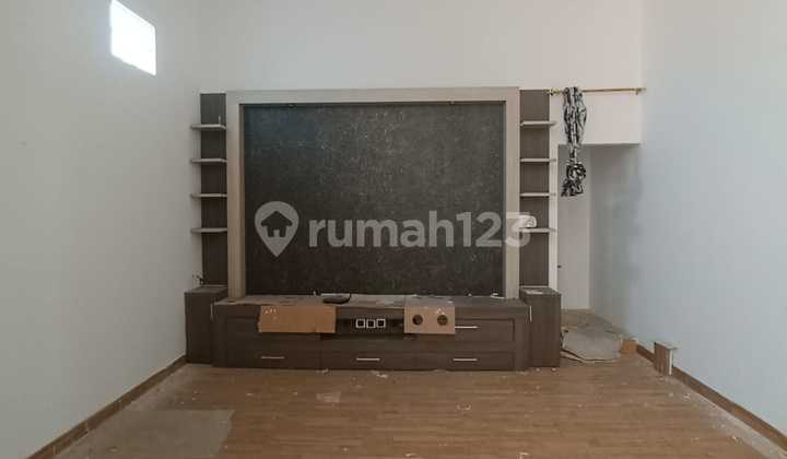 Rumah TKI 2 On Progress Bagus Semi Furnished SHM Taman Kopo Indah, Bandung