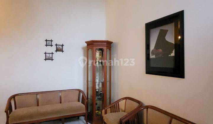 Rumah 2 Lantai Bagus Unfurnished SHM di Setraduta, Bandung 1