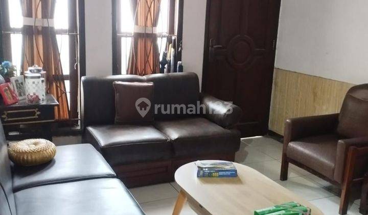 Rumah 2 Lantai Bagus Unfurnished SHM di Sayap Peta, Bandung 1