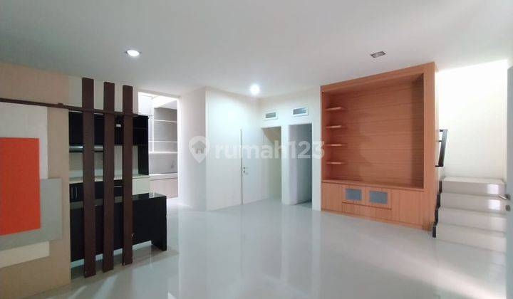 Rumah Baru Renov Semi Furnished Cipedes Residence 1 1