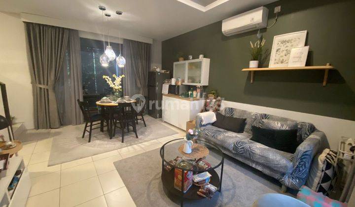 Rumah 2 Lantai Bagus Furnished di Tatar Simakirana Kota Baru Parahyangan , Bandung 1