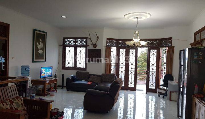 Rumah Bagus Unfurnished Sertifikat Hak Milik di Dago Pakar Resor, Bandung 1