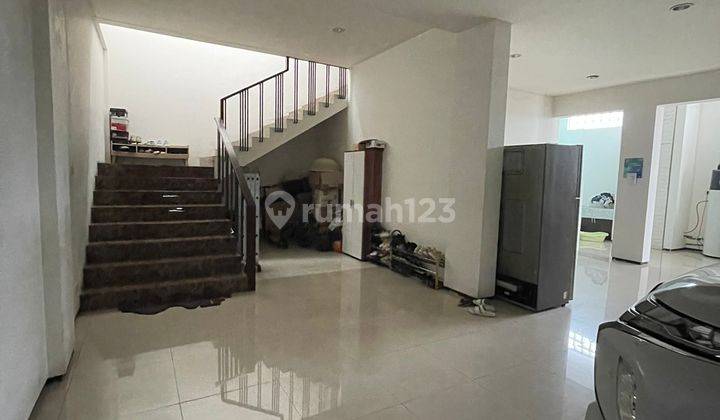 Rumah Bagus Semi Furnished di Garuda, Bandung 14