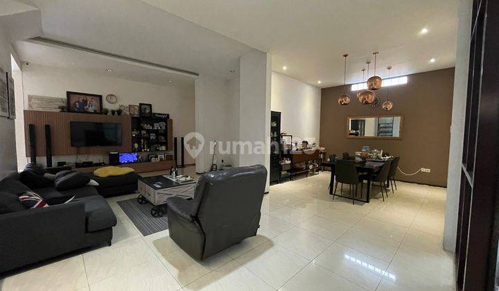 Rumah Bagus Semi Furnished di Garuda, Bandung 23