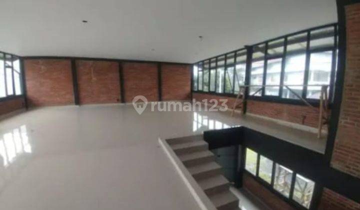 Gudang Holis Bangunan Baru 7
