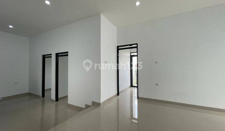 Rumah Baru Unfurnished SHM di Turangga, Bandung 2