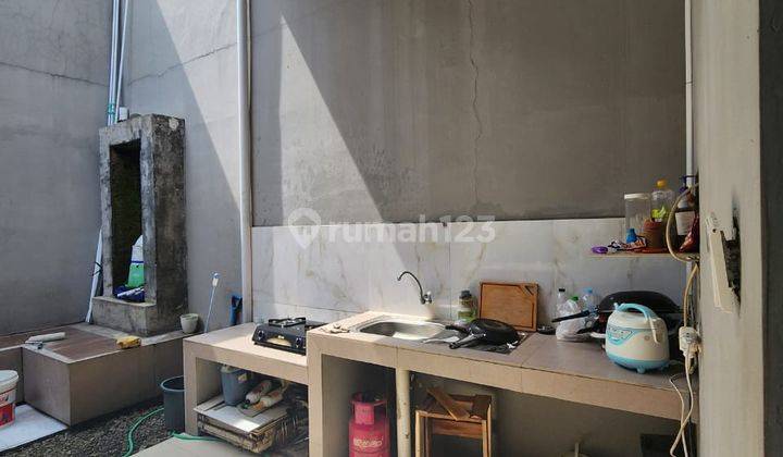 Rumah Bagus Unfurnished SHM di Mekarwangi, Bandung 2