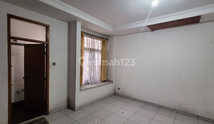 Rumah Bagus Unfurnished SHM di Sukamulya Indah Mainroad , Bandung 2