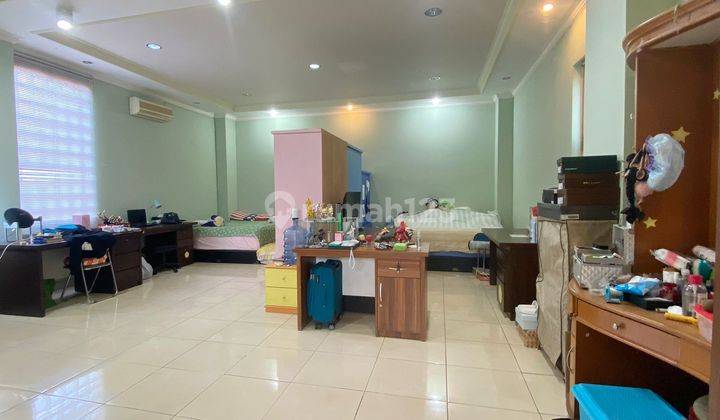 Rumah Bagus Unfurnished Sertifikat Hak Milik di Mekar Wangi, Bandung 1