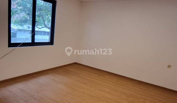 Rumah Bagus Unfurnished SHM di Setra Indah, Bandung 2