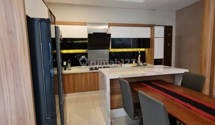 Rumah Bagus Furnished SHM di Mekar Wangi, Bandung 2