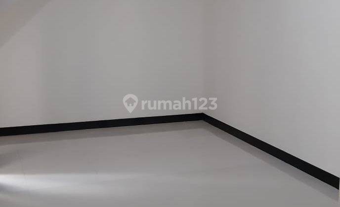 Rumah Bagus Unfurnished SHM di Tki 5 Sommerville, Bandung 2