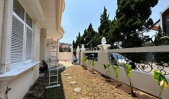 Rumah 2 Lantai Bagus Unfurnished SHM di Singgasana, Bandung 2