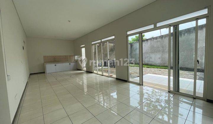 Rumah Bagus Unfurnished SHM di Kbp Candraresmi, Bandung 2