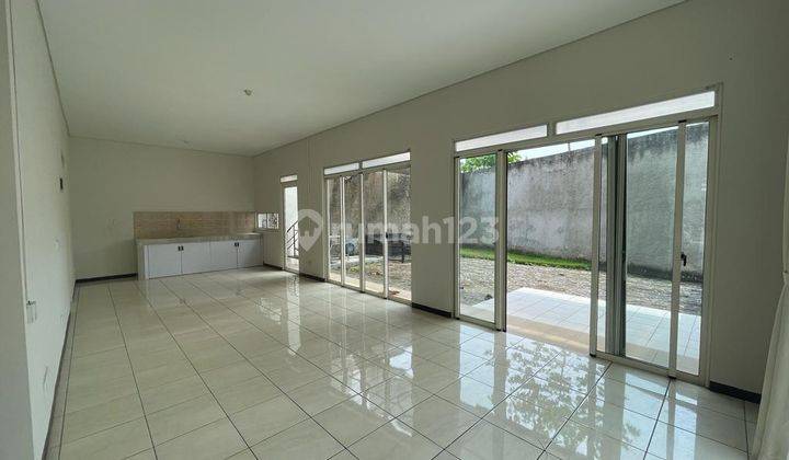 Rumah Bagus Unfurnished SHM di Kbp Candraresmi, Bandung 1