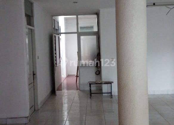 Rumah Bagus Unfurnished SHM di Sayap Pasirkaliki, Bandung 2